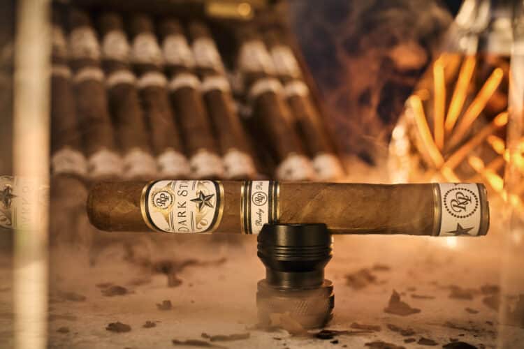 Cigar | Dark Star by Rocky Patel